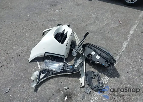 2019 Mercedes-Benz S 560 z USA, uszkodzony, nr VIN WDDUG8DB4KA451393